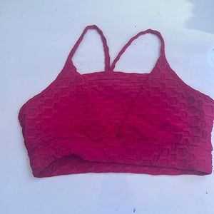 This is a little cute crop top size m good conditions